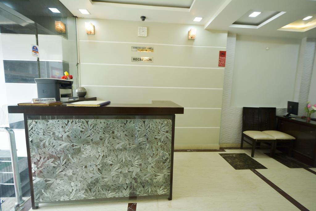 Hotel Central Residency Варанасі Екстер'єр фото
