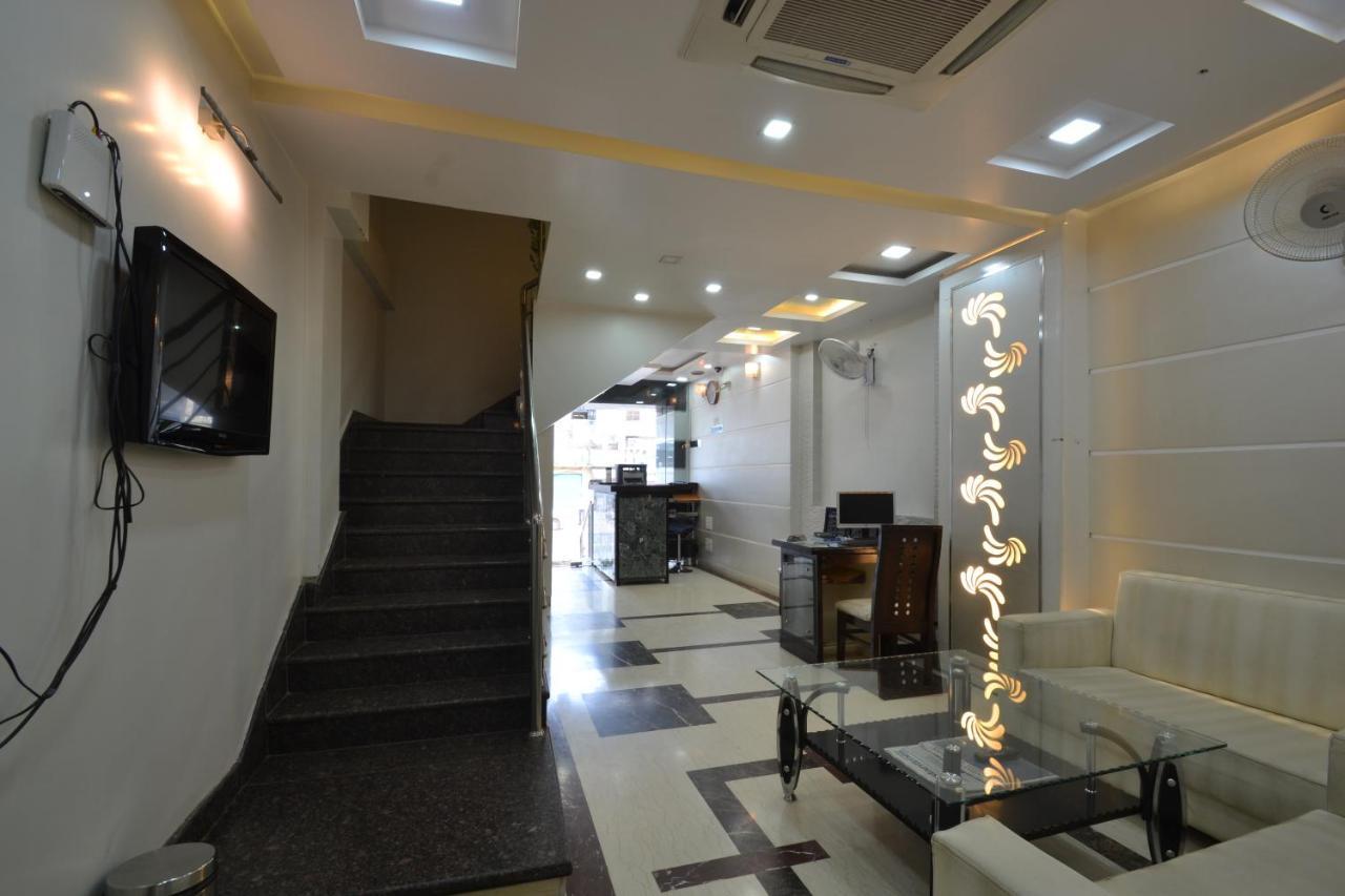 Hotel Central Residency Варанасі Екстер'єр фото